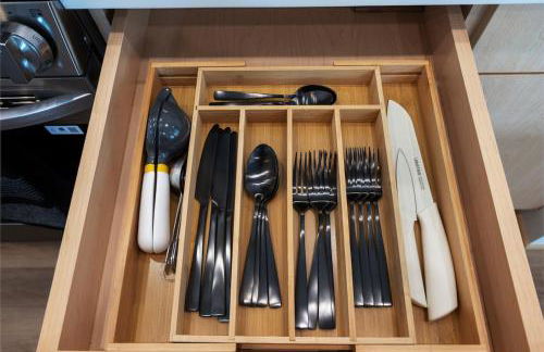 2 Luxury Homes in 1 - Walk to Nightlife & Stadiums - Foto 19