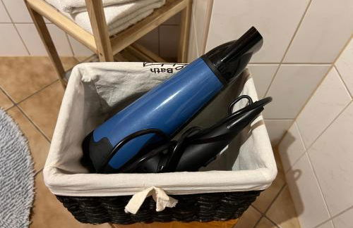 Souterrain-Ferienwohnung I 3-4 Pers I Garten & Gemeinschaftspool I Sachsenring - Foto 5