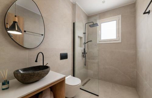 Onar -Quiet Luxury Suites with Private Jacuzzi-Ideal for Couples - Foto 3