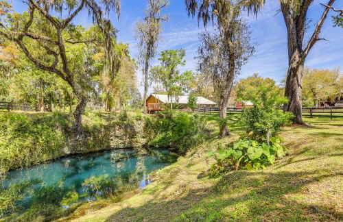 Tranquil Suite with Porch Less Than 2 Mi to Cedar Lakes! - Foto 32