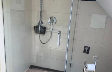 Sonniges 4 **** DG-Apartment mit Aufzug+Seeblick - Foto 8