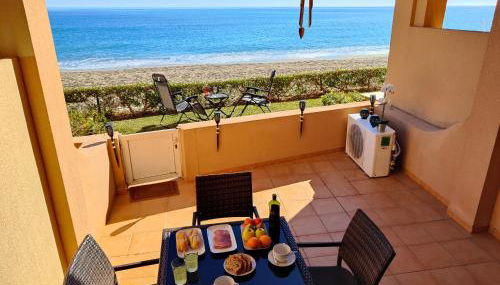 Primera línea de playa Naturista - Foto 1