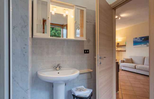 2 bedroom Apartment in Prelà with swimming pool and garden - Photo 9