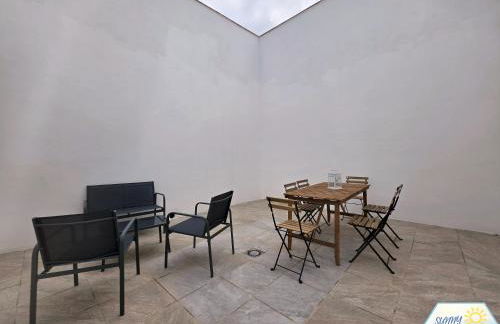 Sunny Churriana Jacaranda - Photo 3