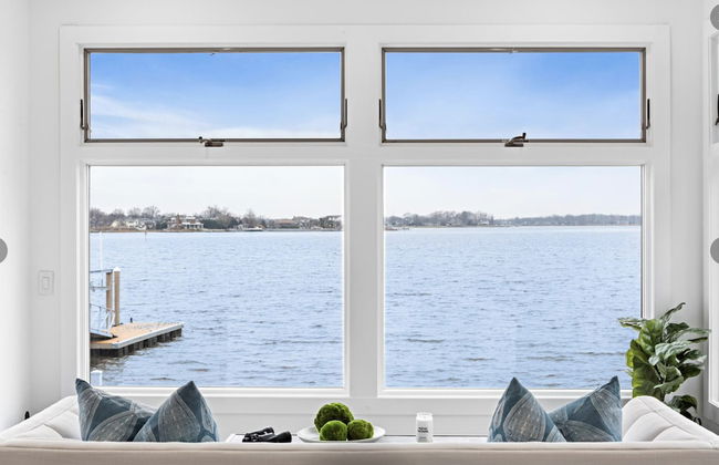 Monmouth Beach 4BR Villa on the Water - Foto 67