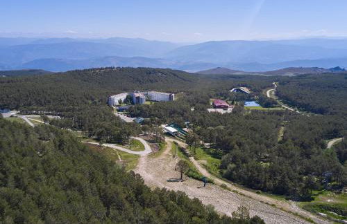 Estación de Montaña Manzaneda - Foto 36