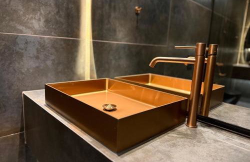 Studio 8 black & Yellow Urban Apartment City Center - Foto 17