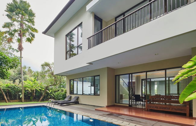 Oyama City View 4BR Villa with a Heated Pool - Photo 27