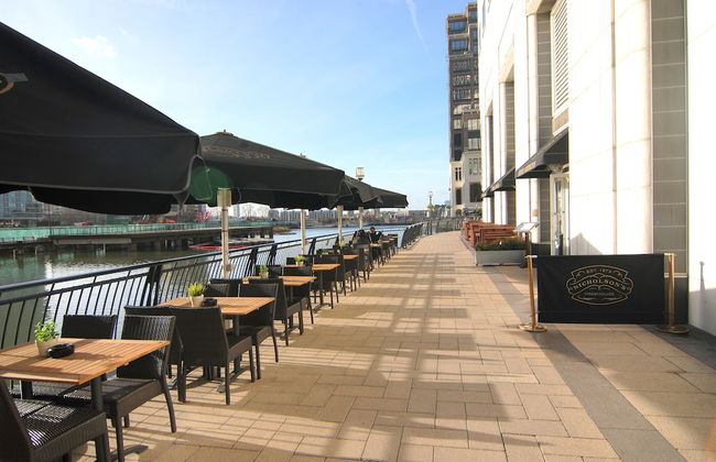 Canary Wharf - Corporate Riverside Apartments - Photo 26