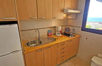 Holiday flat BLUE OCEAN, beachfront, sea view, 1 bedroom, livingroom, fast internet - Photo 10