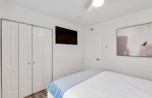 Remodeled 3 bedroom with central location Carrollton - Foto 8