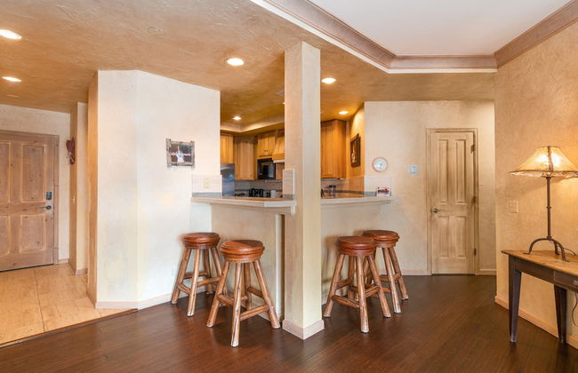 Centrum 302 by Avantstay Gorgeous Condo w/ Great Views & Steps Away From Ski Runs! - Foto 11
