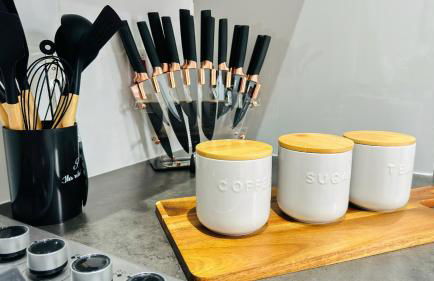 "The Cromwell" I Contractor's Haven Borehamwood I 3 - 6 Beds I Free Parking, Netflix & Sky Sports - Foto 10