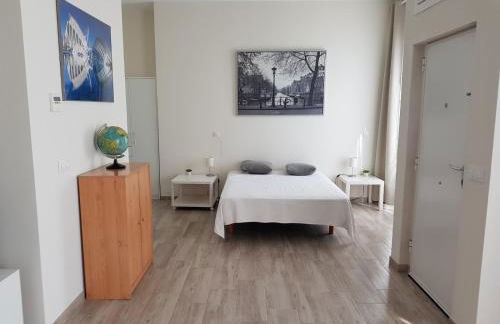 Spacious studio apartment in Cabanyal - Photo 9