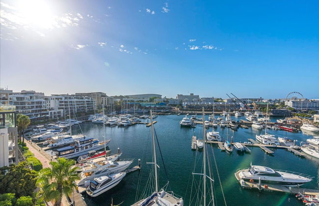 Executive Yacht View Two Bedroom Apartment - 310 - Foto 30