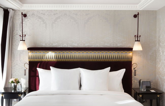 La Reserve Paris Hotel and Spa - Photo 14