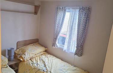 Ollys House - Photo 3