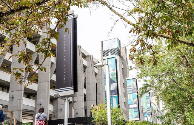 Stylish Kings Cross Flat - Photo 45