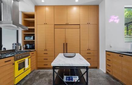 Luxury Group Retreat Near Rainey - Pool, Fire Pit - Foto 6