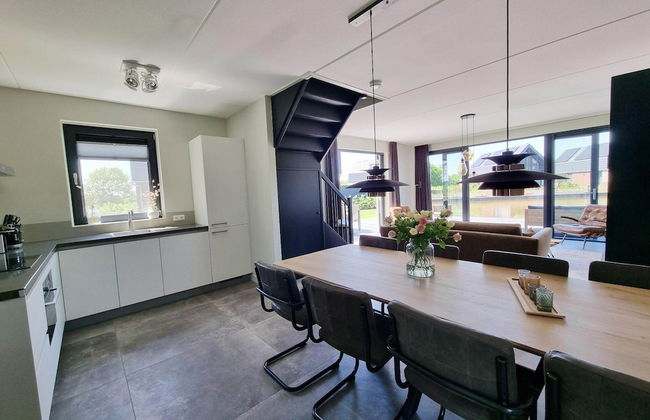 Luxurious Detached Water Villa With Jetty - Foto 21