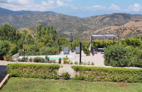 Ai Demani, Pollina Villa con piscina - Foto 30