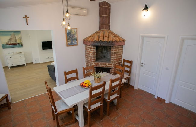 Villa Tina with Private Pool - Foto 14