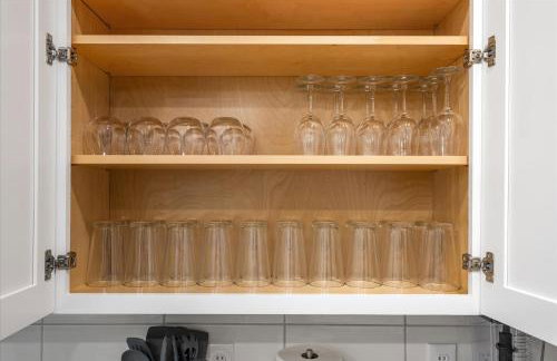 Farm House DT Indy with Pool Table - Photo 22