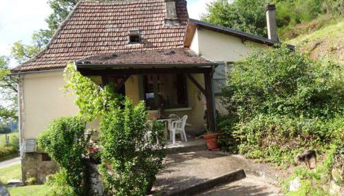 Maison de charme à Teyssieu avec cheminée et jardin. - Foto 2