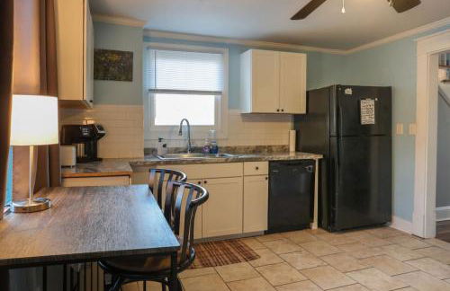 Riverfront Home (Apartment and Bar) - Foto 30