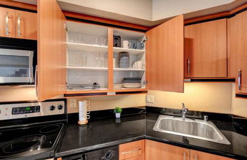 Royal Oasis Suite at Platinum Hotel-Strip Views - Foto 7