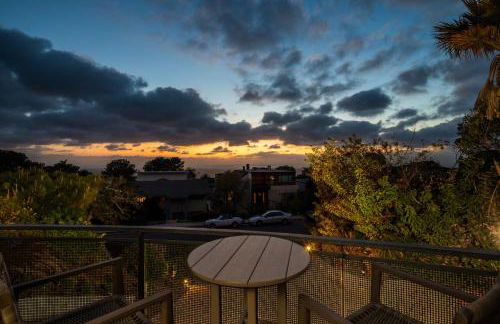 Beach Resort Home with Ocean Views Jacuzzi & Sauna! - Foto 59