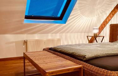 b e d & a g e d e s i g n -medium- wunderschönes Zimmer mit Bad - Rechnungserstellung für Geschäftsreisende & Firmen - Foto 6