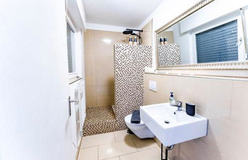 Modernes Apartment l Oasis l mit Balkon Nähe Hauptbahnhof - Foto 17