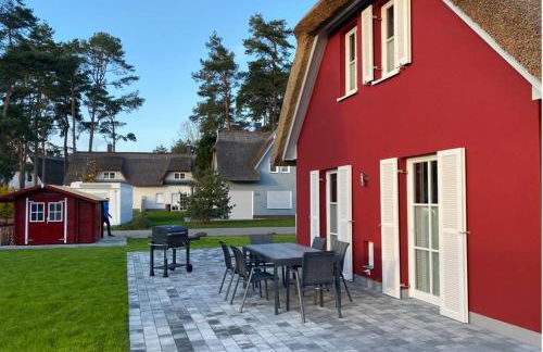 Modernes Reetdach-Ostseeferienhaus Bella Mare, Insel Usedom mit Sauna, Kamin & Sonnenterrasse - Foto 8