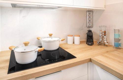 ETHOS Luxury Home - Seaview Villa with Hot-Tub! - Foto 26