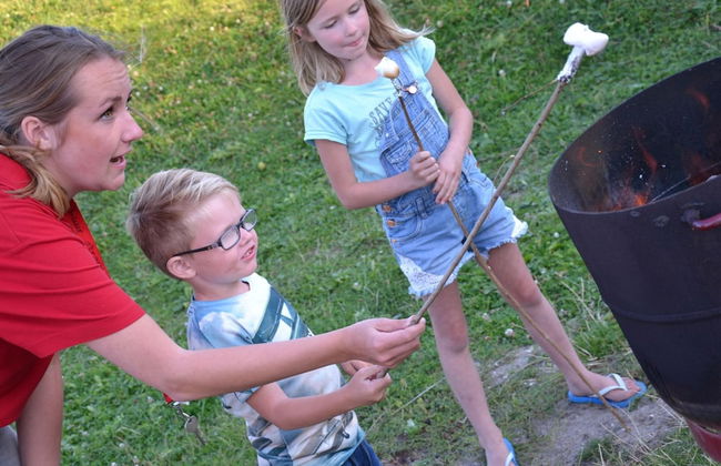 Bungalow in 's-gravenzande With Nautical Charm - Photo 9