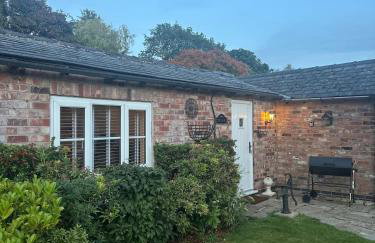 Charming 2-bed cottage in Peover, Cheshire East - Foto 1