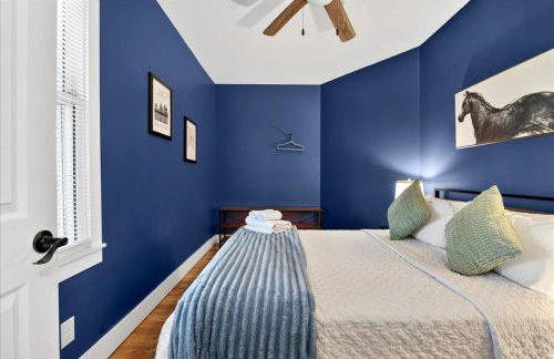 Cozy 2-Floor Home 5BR 3BA 2 Kitchens Backyard - Foto 45