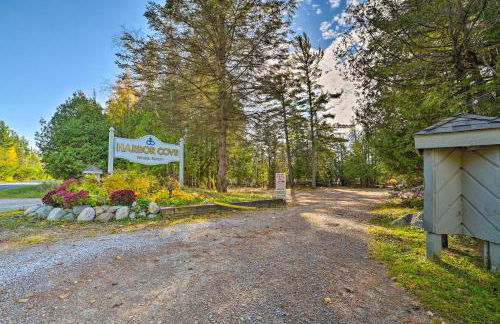 Harbor Springs Condo with Fireplace Near Skiing! - Foto 39