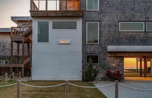 New Modern Waterfront Home w Saltwater Pool - Foto 33