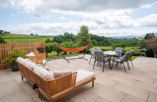 Modern Bungalow Views of Pen y Fan - Photo 7
