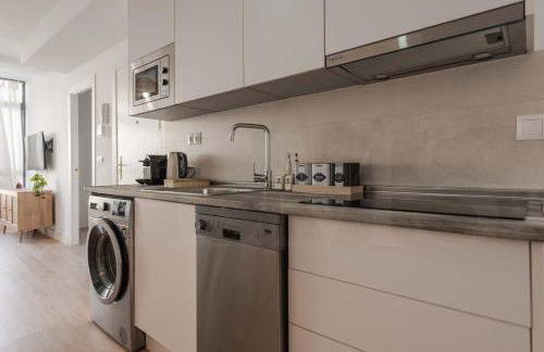 Peaceful & bright apartment with patio - Center - Foto 18