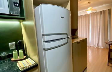 Apartamento Inteiro Novo Praia, 2 Varandas, Piscina e Vista Parcial MAC - Foto 18