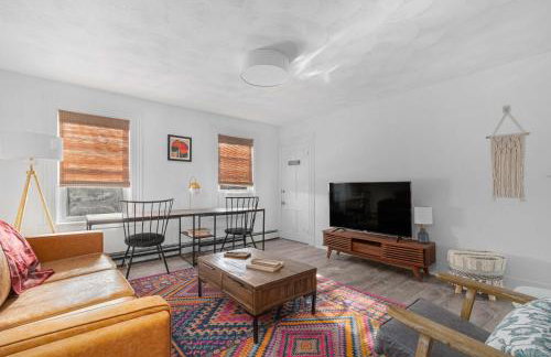 The Return to Woods - Newly Designed & Renovated - Foto 12