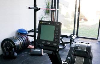 Stunning 4 Bedroom Home with Wild Spa, Gym & Hot Tub - Foto 9