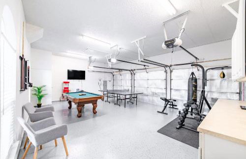 Elegant 4BR 2,5BA Holiday Home with Pool, Game Room & Grill - Foto 22