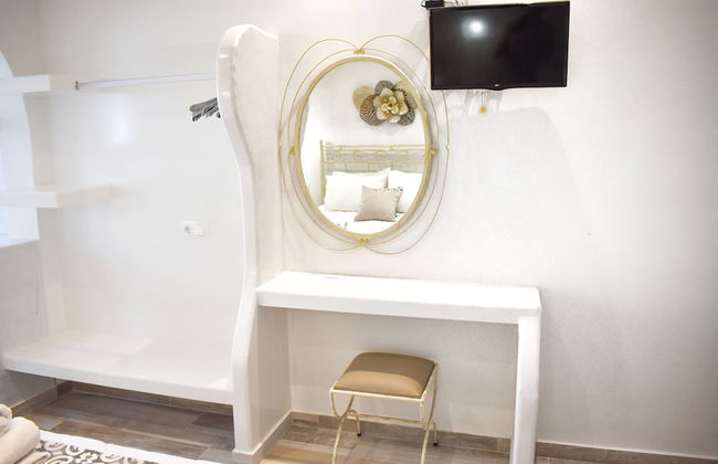 Naxos Enjoy Apartments - Photo 25