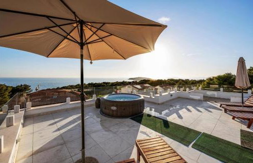 Cozy Home In Primosten With Wifi - Photo 13