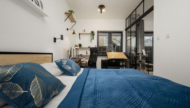 Warsaw Apartment With Terrace by Renters - Foto 3, Habitación