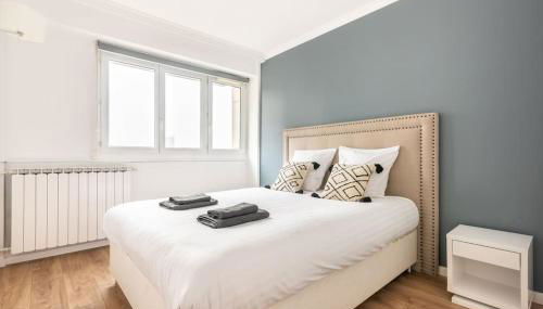 Spacieux et confortable avec vue Tour Eiffel - Foto 2